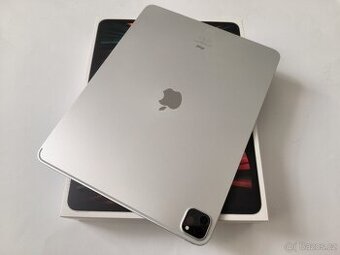 apple ipad pro 12,9 512gb Silver / 5. Generácia