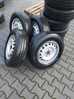 Mercedes Vito 15" , disky + Pirelli 195/70R15C