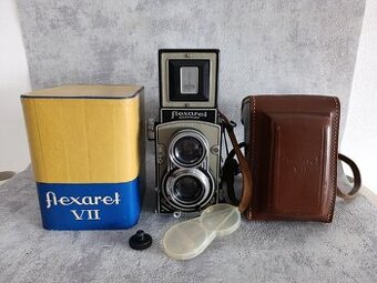 Krásný set - fotoaparat Flexaret VII automat. + obal + KRABI