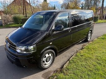 Caravella 2,0 103kw model 2011 DSG 7míst v TOP Stavu