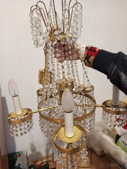 Křišťálový lustr