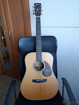 Elektroakustická kytara Cort