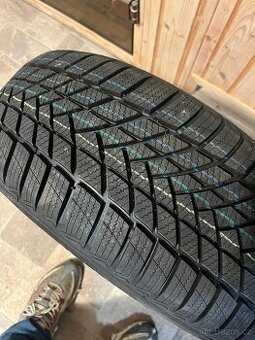 Prodám 4x nové zimní pneu