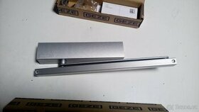 Dveřní zavírače GEZE TS 5000 nové