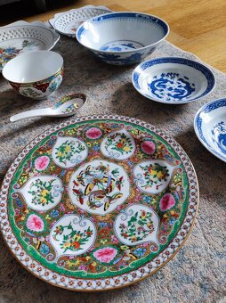 Porcelánová souprava – dekorativní, 8 ks