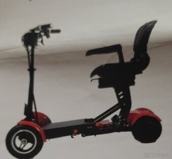 Eroute - skútr pro seniory