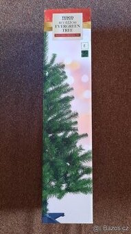 Vanocni stromek umely novy 122cm