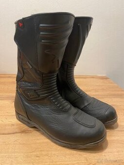 Navigator WP Stylmartin EU43 (UK9)