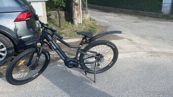 E kolo v záruce Crussis one guera 7.9. 15”