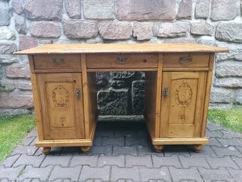 starý psací stůl smrk