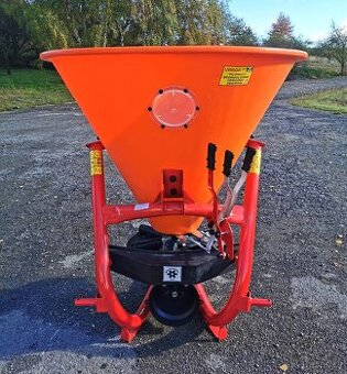 ROZMETADLO PRŮMYSLOVÝCH HNOJIV