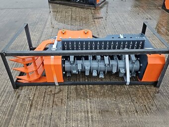 Lesní fréza s hráběmi pro 6-12t