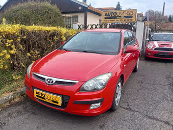 Hyundai i30 1.4i serviska