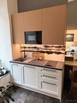 Nová kuchyňská linka do malého prostoru