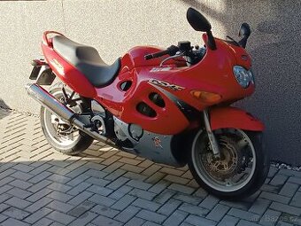 Suzuki GSX 600F vyměním za Plechovka Aeroshell - ČTI POPIS