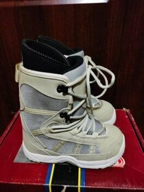 Prodám nové boty na snowboard LAMAR v.37