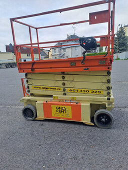 JLG 10 RS - 12 metrů