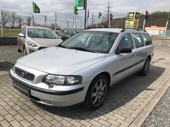 Volvo V70 2,4 D Momentum, rozvody a servis, alternátor.