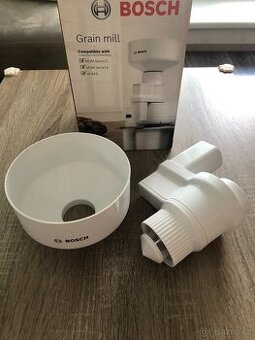 Mlýnek na mák a obilí BOSCH MUZ5 GM1