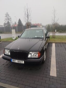 Mercedes-Benz W124 250D 69 KW 1990