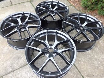 5x110 R20 Alfa Romeo orig.alu kola