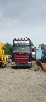 Scania nosič kontejnerů