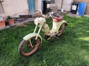 Jawa 550 pařez