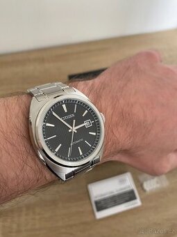 Citizen NJ0100-71E