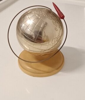 Retro Vintage zeměkoule s raketou CCCP