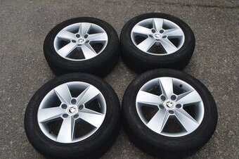 Š.Octavia III+IV- Zánovní 16 orig. Alu disky+ 205/55R16 letn