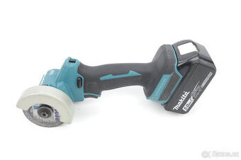 MAKITA DMC300 + 2x aku (5.0Ah + 3.0Ah)