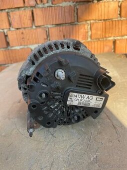 Alternátor Valeo VW Passat B6 021903026L