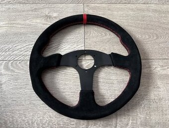 Nový černý tříramenný sportovní volant ( 350mm ) červená nit