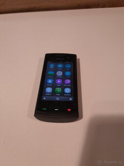Mobilní telefon Nokia 500 - 1