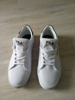 Boty FILA "44"