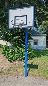 Prodáme 2ks basketbalové koše venkovní - 1