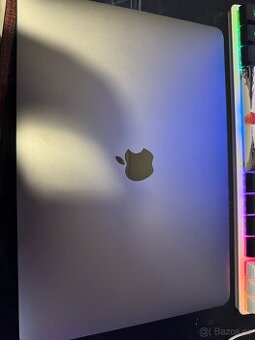 💻 MacBook Air 13" (2020) – Intel i5 / 8 GB RAM / 256 GB SSD