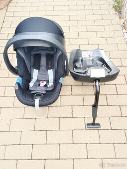 Cybex aton 5 + základna