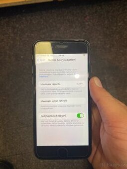 iPhone 8