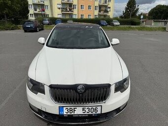 Škoda Superb 2