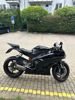 Yamaha YZF - R6