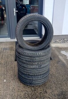 Letní pneu Barum Bravuris 245/45 R17 - sada