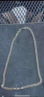 Pozlacený stříbrný řetízek o délce 55 cm, šířka 30mm