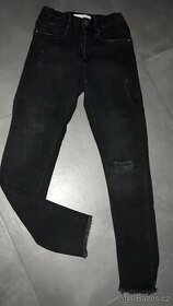 Černé dívčí stim rifle jeansy ZARA