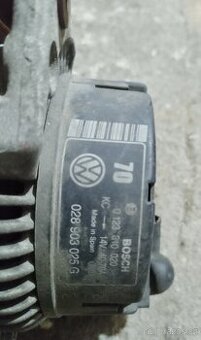 Alternátor BOSCH 14V 70A VW Škoda Felicie