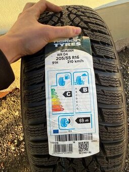 Nokian zimní 205/55 R16 91H 4ks