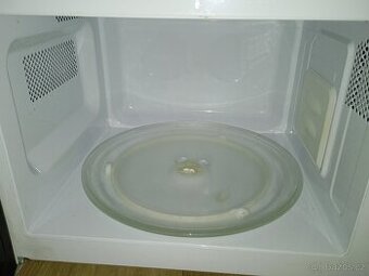 Nefunkční mikrovlnka