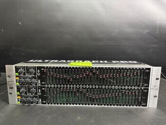 Behringer FBQ6200HD 31-Band Stereo Graphic EQ Č17