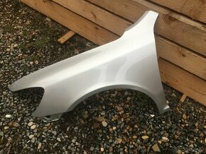 levý i pravý přední blatník barva 9156 Škoda Octavia2,II,