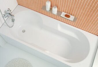 JIKA LYRA PLUS  –  akryl. vana včetně podpěr, 1500x700x415